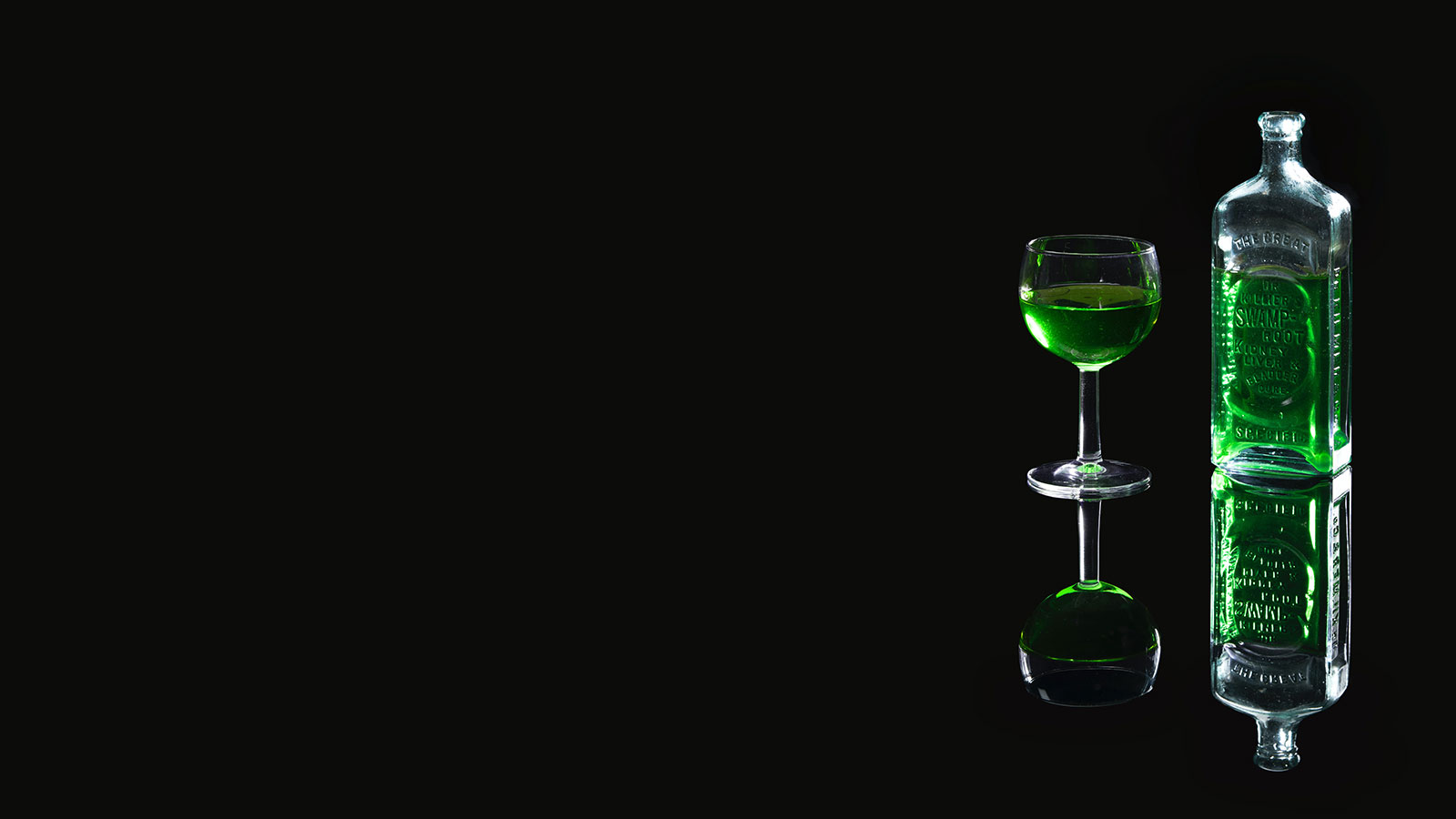 Comment bien boire l'absinthe ? Cette liqueur de plantes mystiques